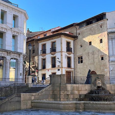 Apartamento Salsipuedes-La Catedral Oviedo Dış mekan fotoğraf