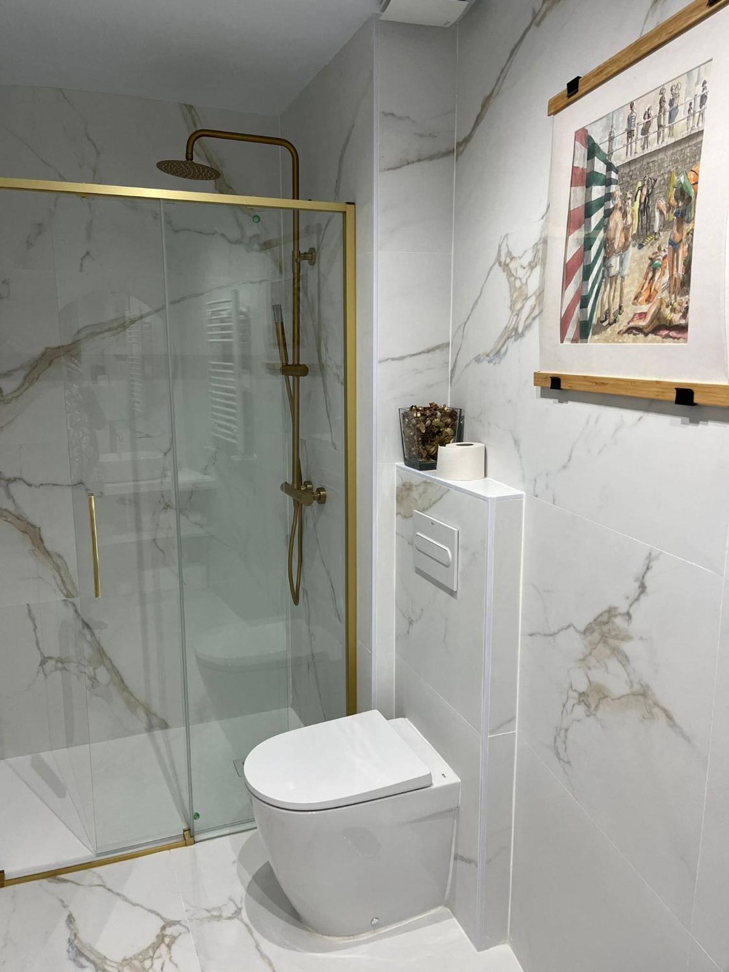 Apartamento Salsipuedes-La Catedral Oviedo Dış mekan fotoğraf
